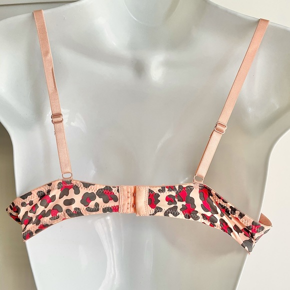 Leopard print push-up foam wired bra with grey lace. - Picture 3 of 4